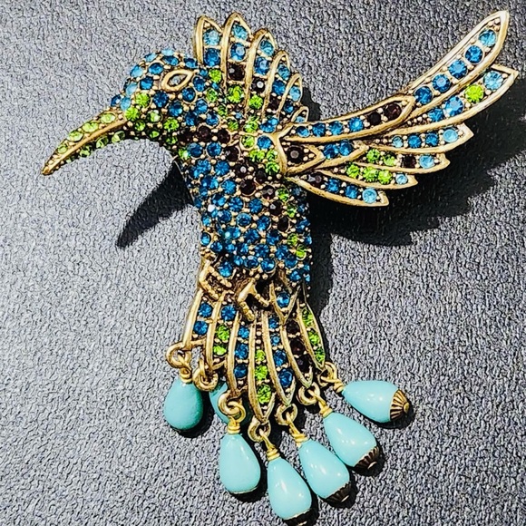 Heidi Daus “Sincere Joy” pendant brooch Hummingbird EUC - Picture 3 of 9